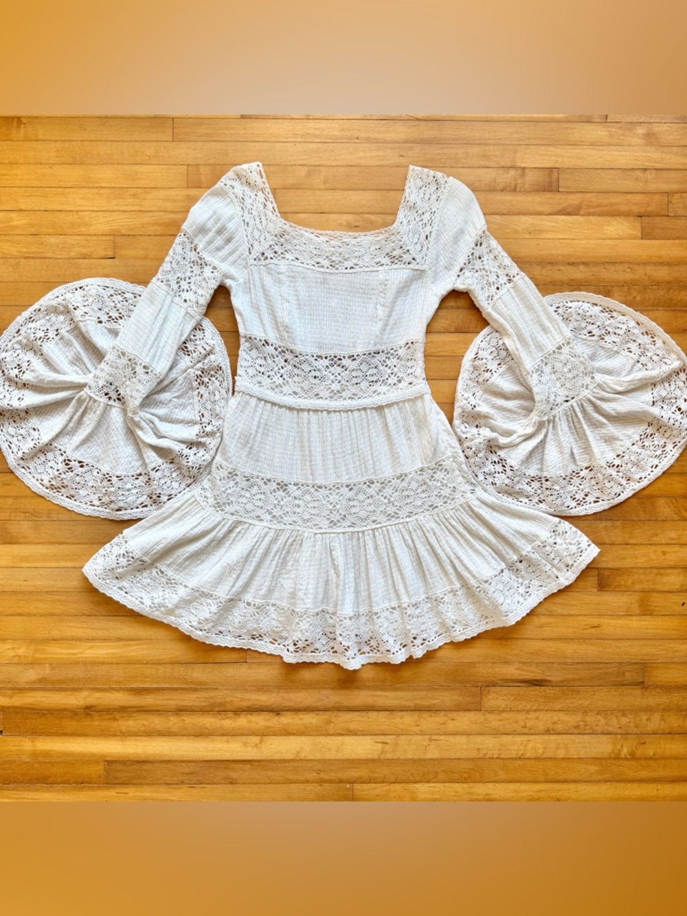 Free People Pippa Gauze Fit &Flare Dress Size 0 White Bell Flared Sleeve Crochet